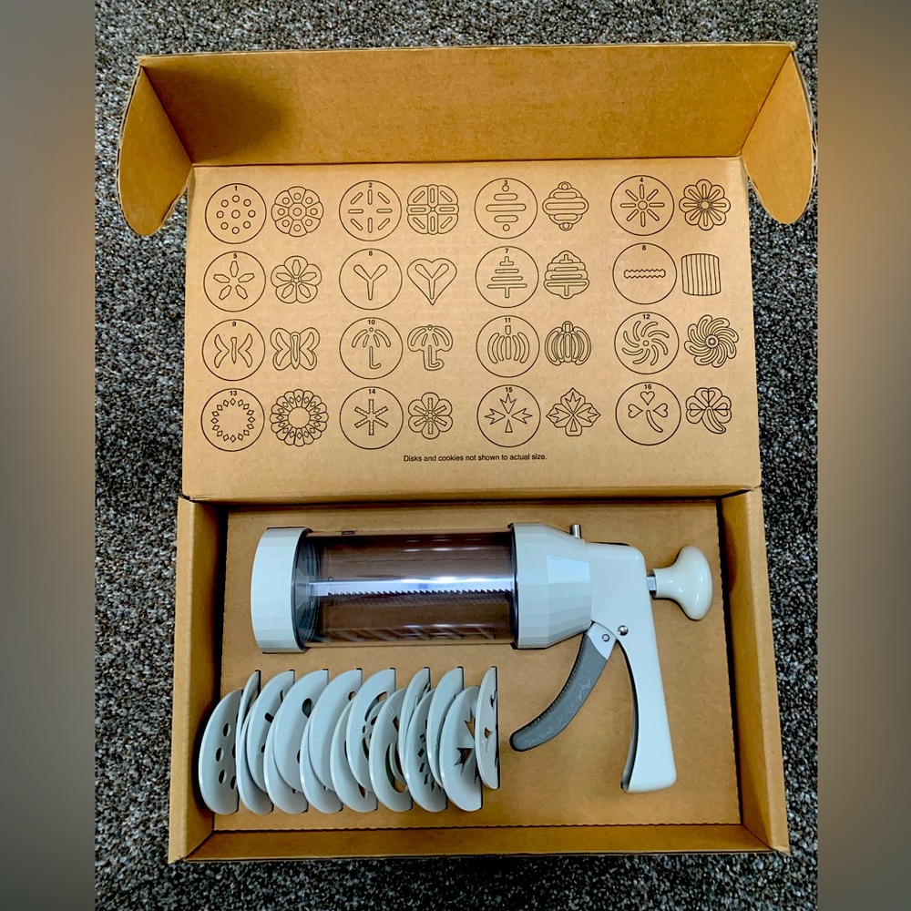 The Pampered Chef Cookie Press